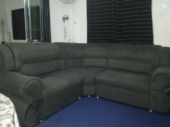 Sofá três partes