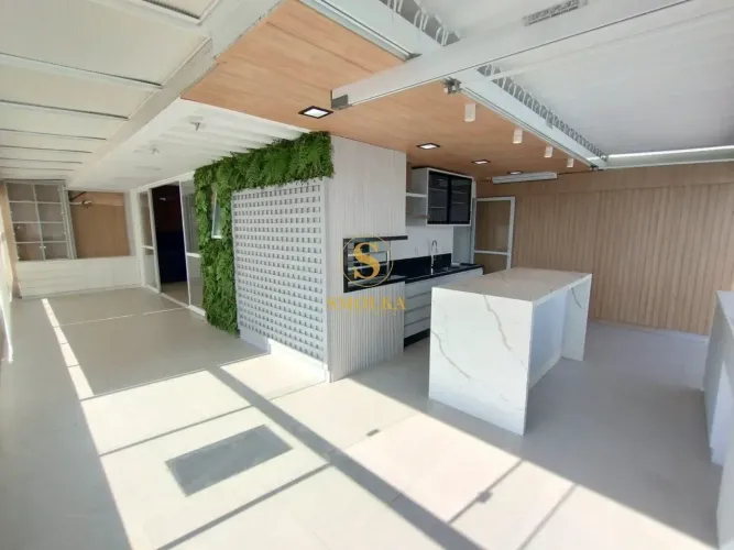 Duplex para venda com 219 metros quadrados com 3 quartos em ESTREITO - Florianópolis - SC