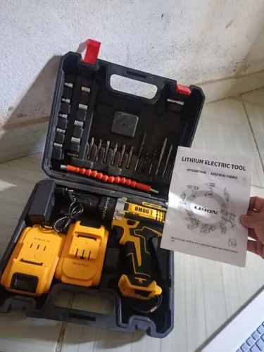 Vendo parafusadeira a bateria 