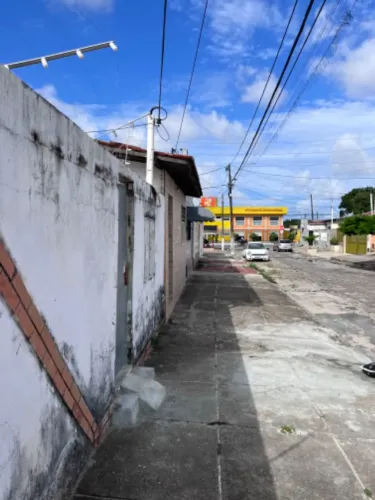 CASA PARA ALUGAR NA ZONA NORTE