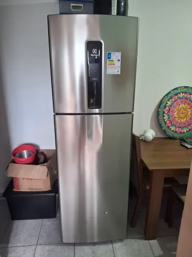 Geladeira Electrolux POUQUÍSSIMO USO