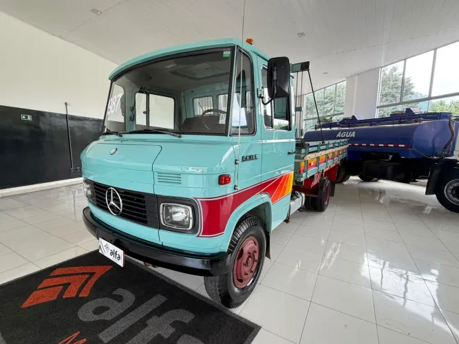 MB 608 D 1987 TODA ORIGINAL FÁBRICA