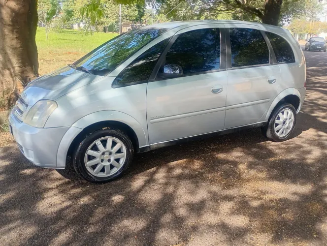 Chevrolet Meriva Maxx 1.4 MPFI 8V Econoflex 5P 2011