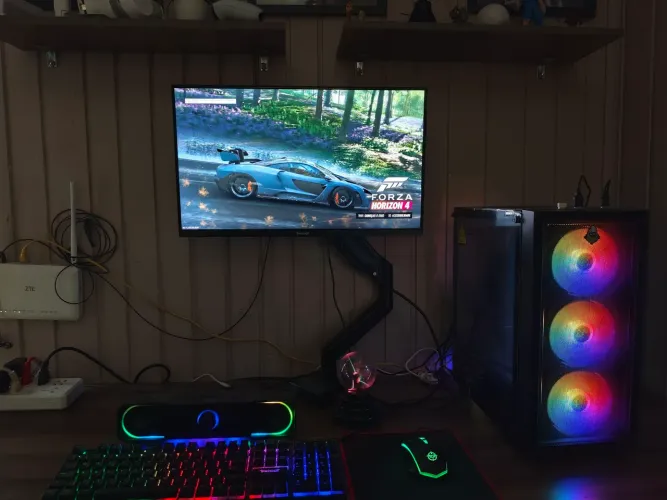 PC GAMER RTX 4060 
