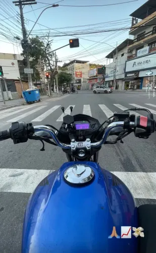 Vendo moto 150