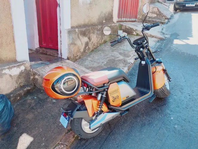 Moto scooter elétrica