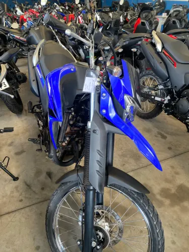 Yamaha lander 250cc 2024 (shalom veículos)