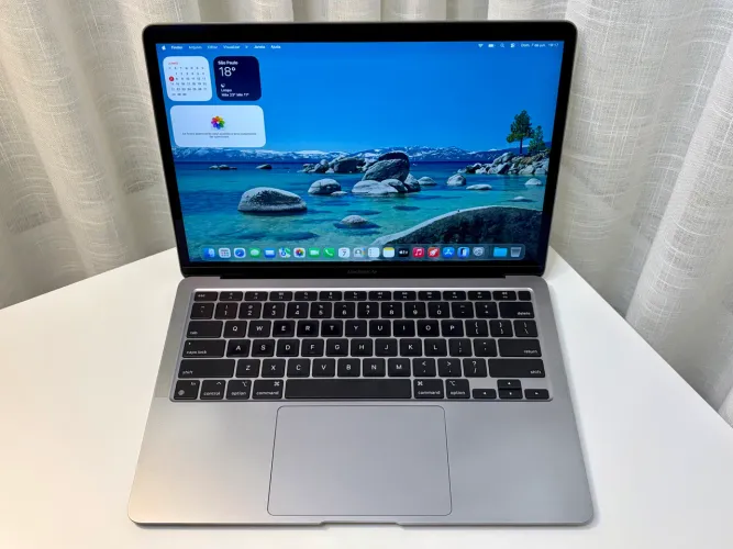 MacBook Air 13 Polegadas M1 8GB 512SSD - Seminovo