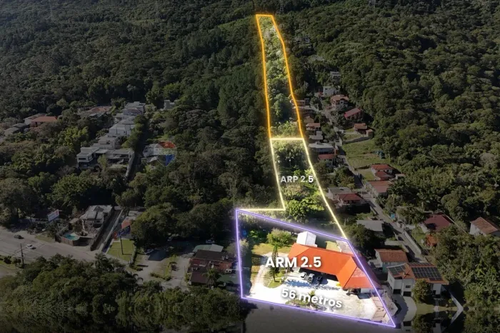 Terreno à venda por R$ 15.000.000 com 15.363 m² no Itacorubi, Florianópolis (SC)
