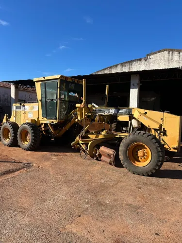 MOTONIVELADORA 140H Caterpillar