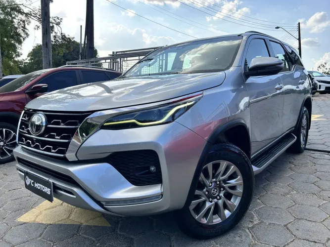 Toyota Hilux SW4 4X4 2.8 Diesel 2022