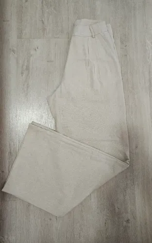Calça feminina de linho