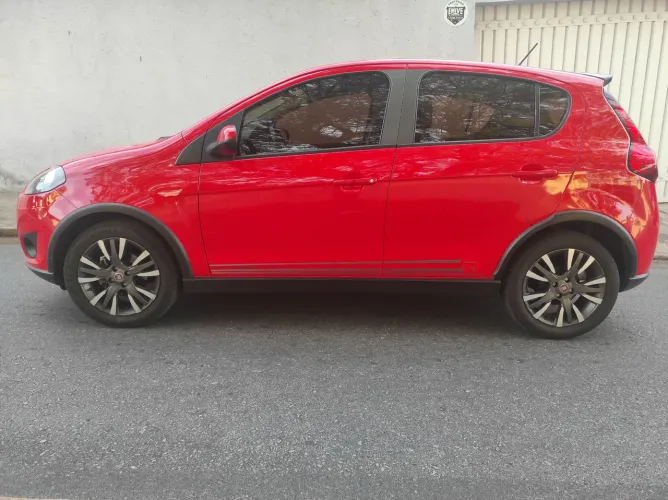 Fiat Palio Sporting 1.6 Flex 16V 5P 2017
