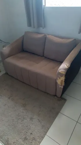 Sofá 2 lugares com AVARIA e + 2 PUFF URGÊNCIA