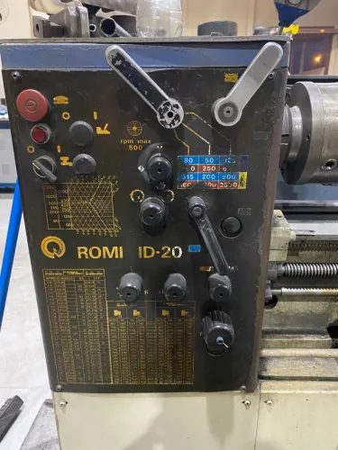 Torno Mecânico - ROMI ID 20