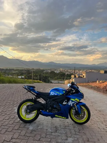 Srad 750 GP zera