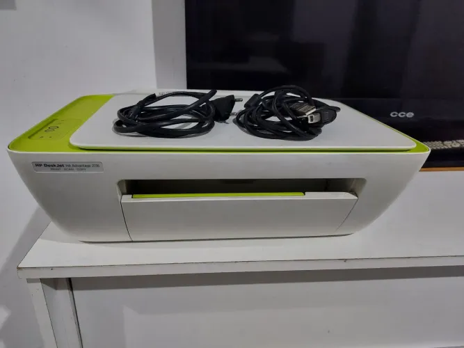 HP deskjet ink advanced 2136