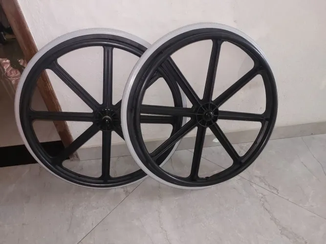 Par de rodas cadeira higiênica H1 Ortobras