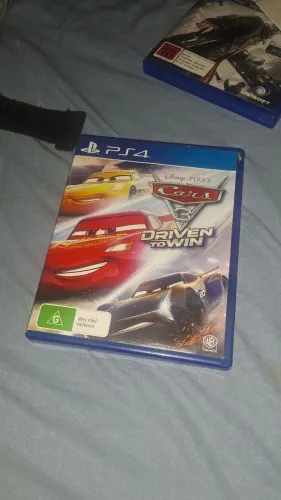 JOGO CARS 3 DRIVEN TO WIN PARA PS4
