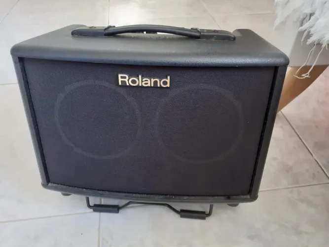 Amplificador Roland AC-33 Acoustic Chorus - Excelente Estado