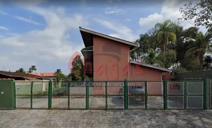 VENDE-SE | CHALÉ EM CONDOMÍNIO FECHADO | MASSAGUAÇU.