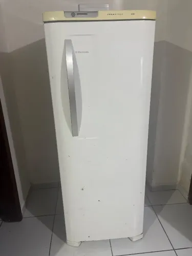 Geladeira Electrolux frostfree