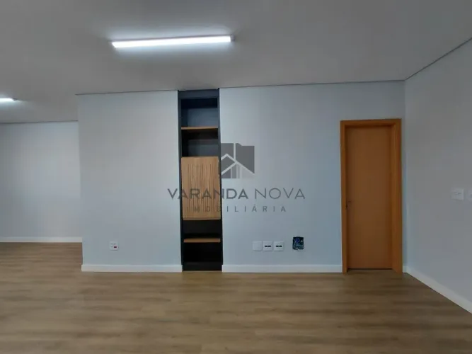 Sala Comercial com 48 m² para venda e locação no Bairro no Jardim Botânico em Ribeirão Pre