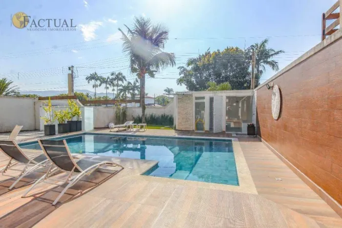 Casa com 6 dormitórios para alugar, 390 m² por R$ 6.000,00/dia - Acapulco - Guarujá/SP