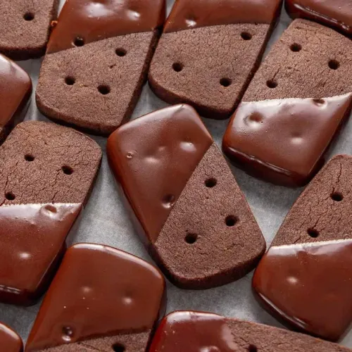 Para tudo - Bolacha com chocolate 