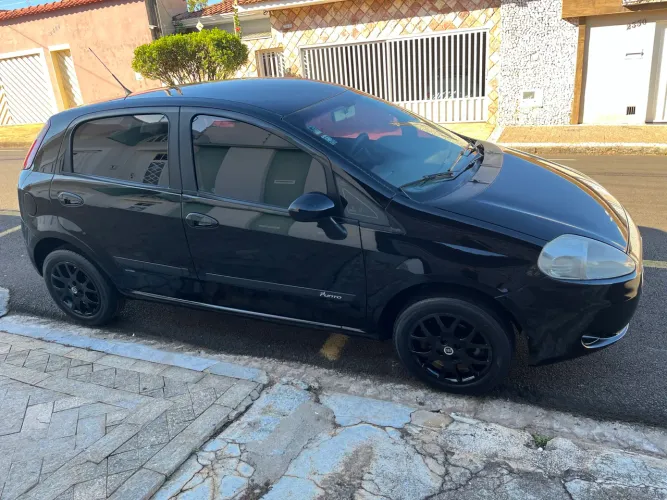 Fiat Punto ELX 1.4 Fire Flex 8V 5P 2010