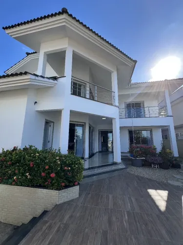 CASA 4 DORMITÓRIOS - PONTA DE BAIXO
