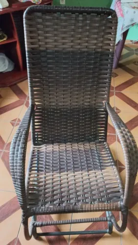 Vendo essa cadeira de balanço