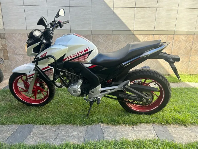 Honda CB Twister/flexone 250cc 2022