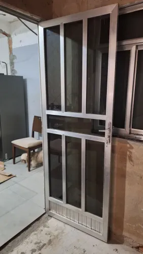 PORTA ALUMÍNIO e VIDRO 80cm