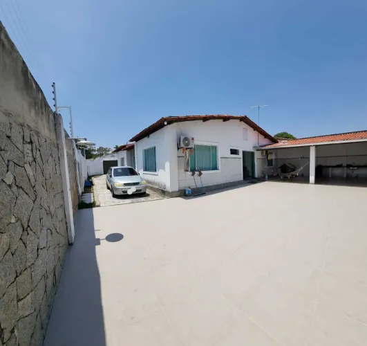 Casa Conjunto Beira Mar esquina [4327]
