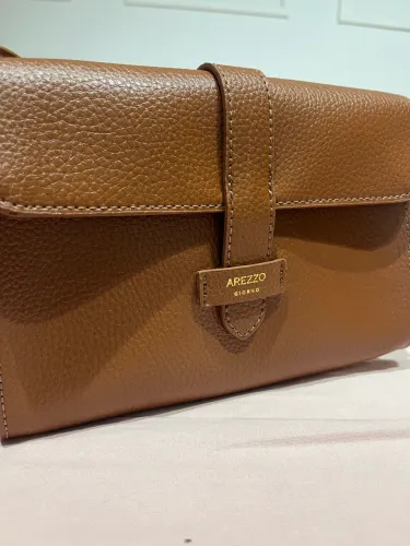 Bolsa marrom da Arezzo