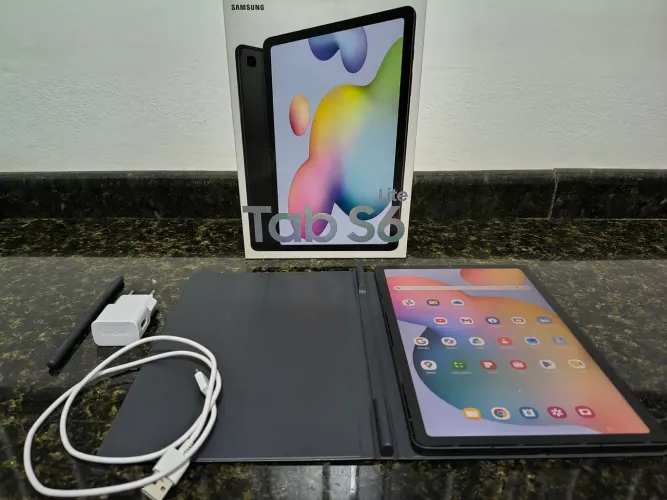 Tablet Samsung S6 lite 128 memória 