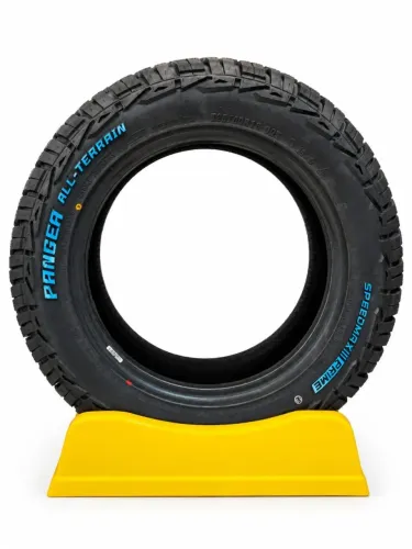 Pneu SpeedMax Aro 16 205/60 92T TUBELESS Pangea All-Terrain