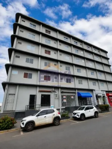 Comercial/Industrial com 10 sala(s) no bairro Quilombo em Cuiabá - MT