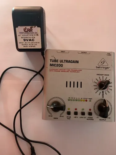 Behringer MIC200 Tube Ultragain - Pré Amplificador