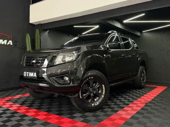 Nissan Frontier LE CD 4X4 2.3 Bi-TB Diesel Aut. 2022