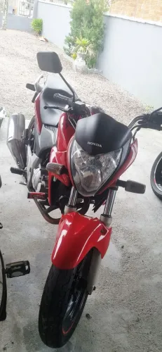 CB 300 2015.