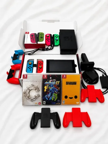 Nintendo switch v2 + 4 joy con + 3 jogos + cartão de memória 512gb