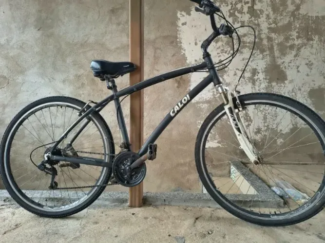 Bicicleta CALOI 700 Confort Alumínio
