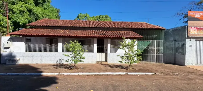 CASA 412 m² NO BANDEIRANTES (ARAGUAIA).