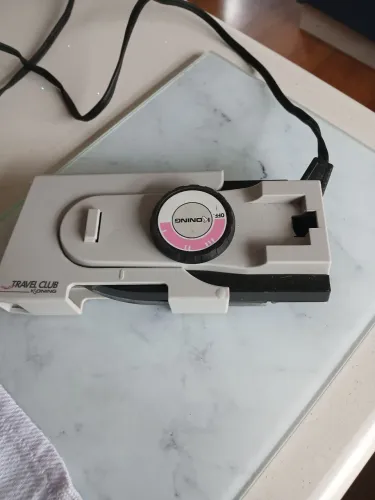 Mini Ferro de Passar Roupa Portátil Viagem Koning Travel Club Bivolt". VINTAGE