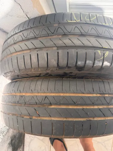 Pneu 175/65/14 
