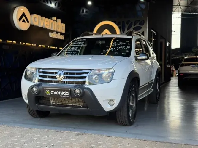 Renault Duster Dynamique 2.0 Hi-flex 16V Aut. 2013