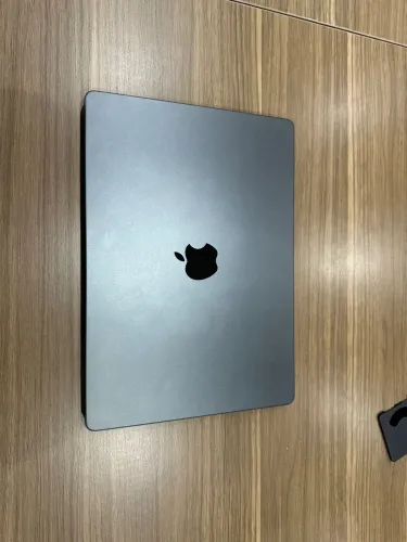 MacBook Pro M5 - 1tb. Novo. 