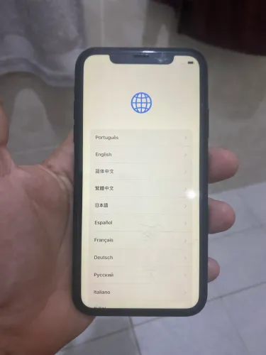 iPhone XR bem conservado 64 GB